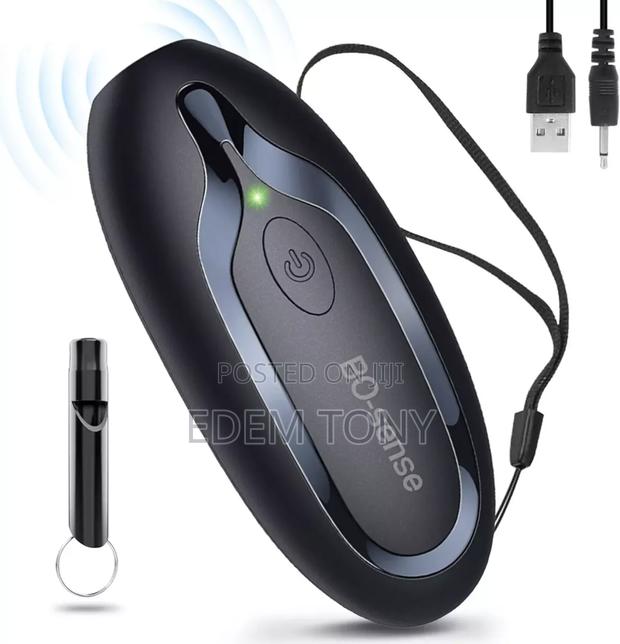 Queenmew Handheld Ultrasonic Dog Trainer photo 3