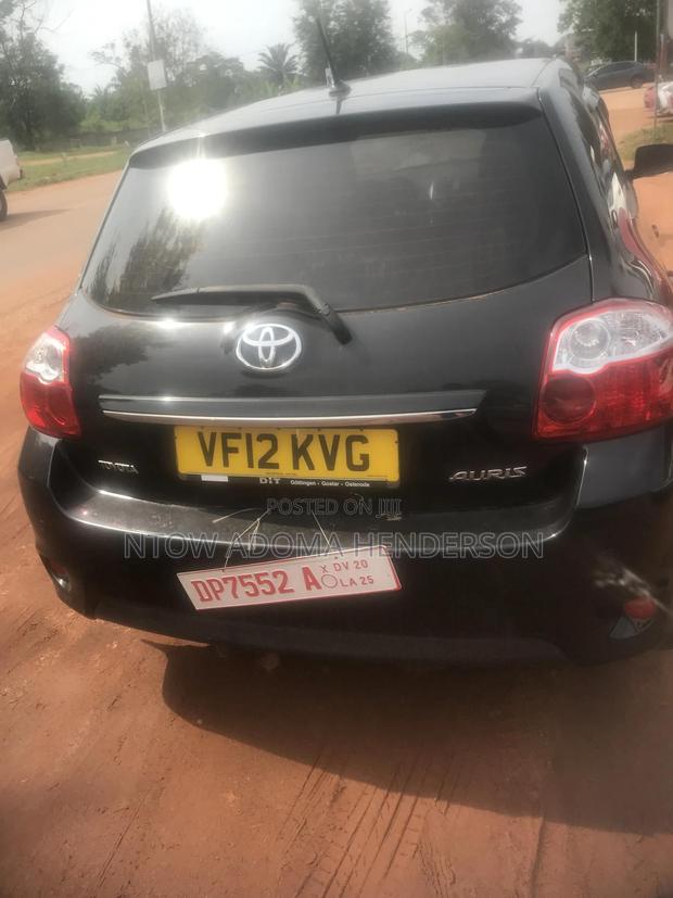 Toyota Auris 2010 Black