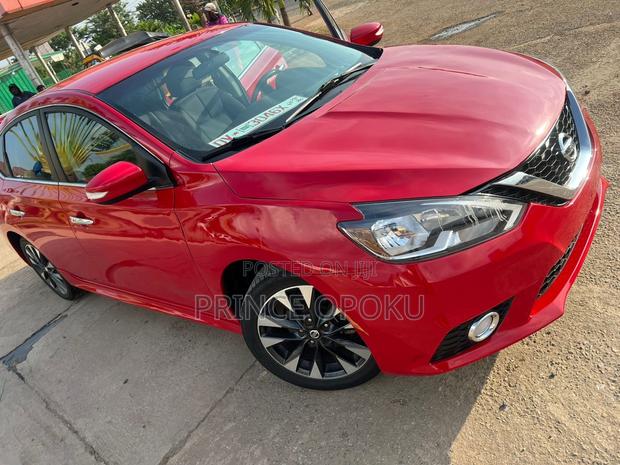Nissan Sentra SR 2018 Red