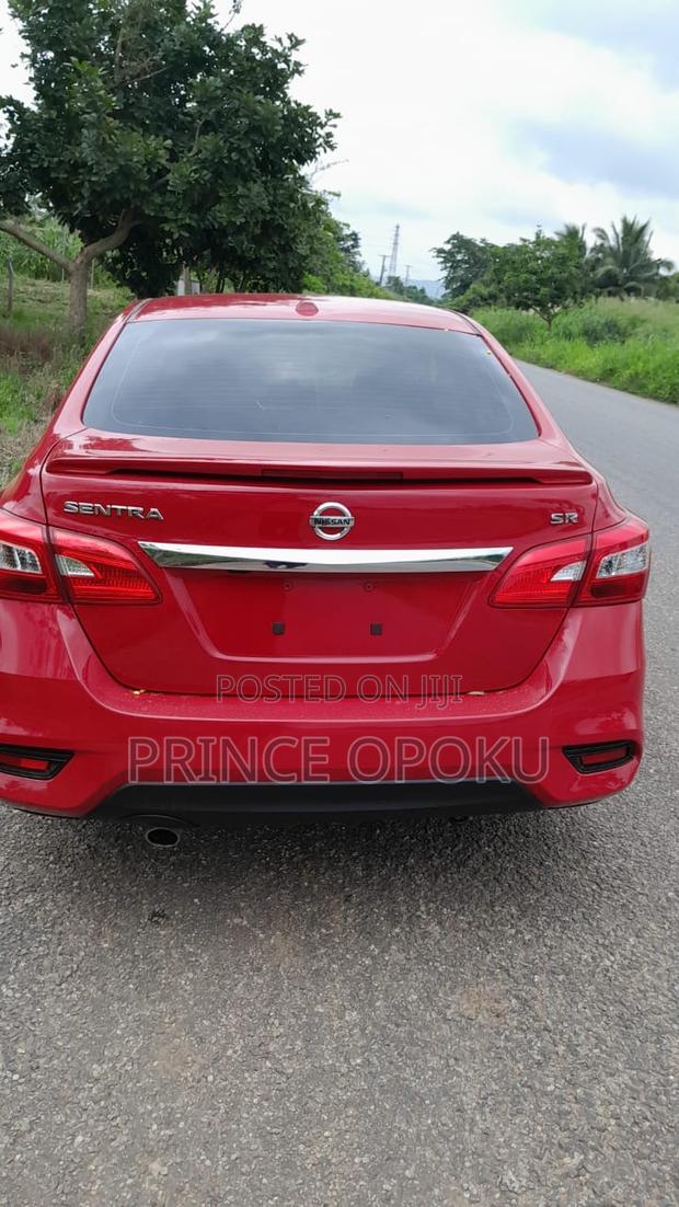 Nissan Sentra SR 2018 Red