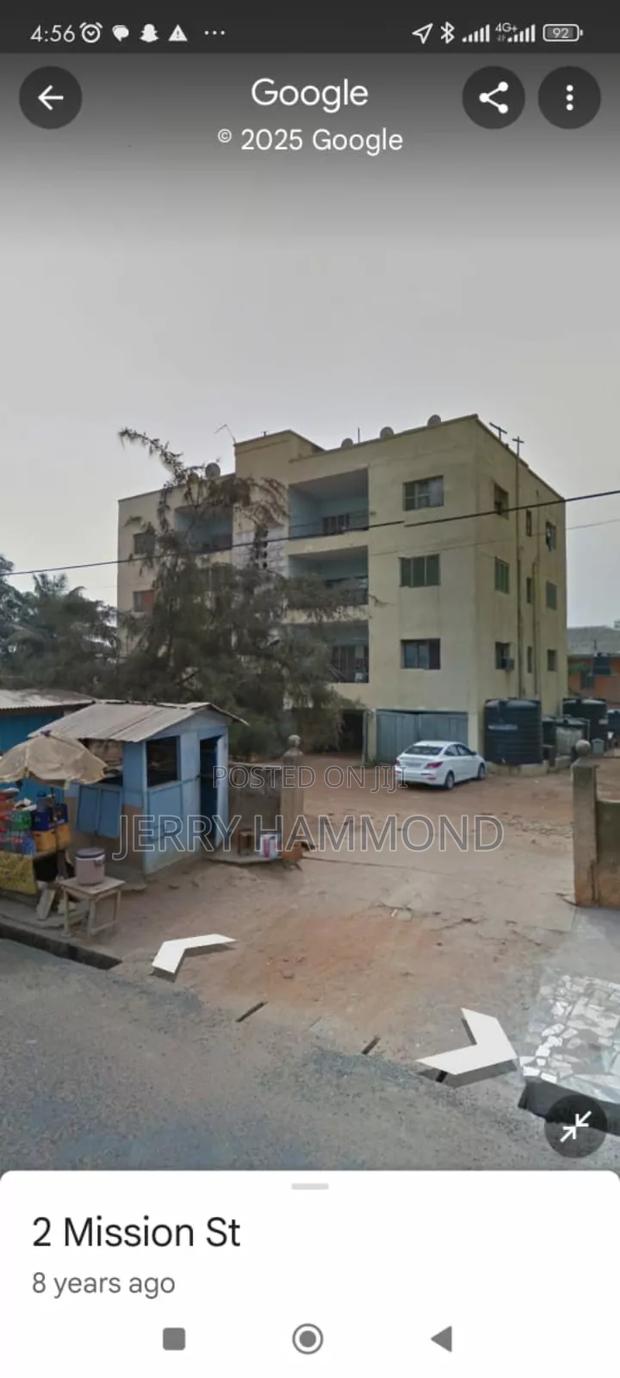 12bdrm Mansion in Osu Oxford Street for sale · Photo 3
