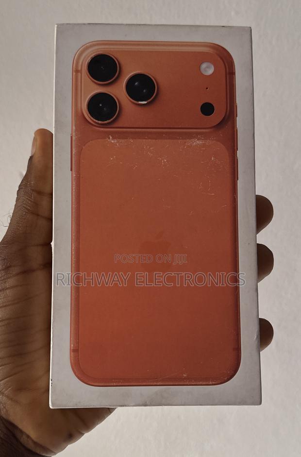 New Apple iPhone 17 Pro Max 1 TB Orange