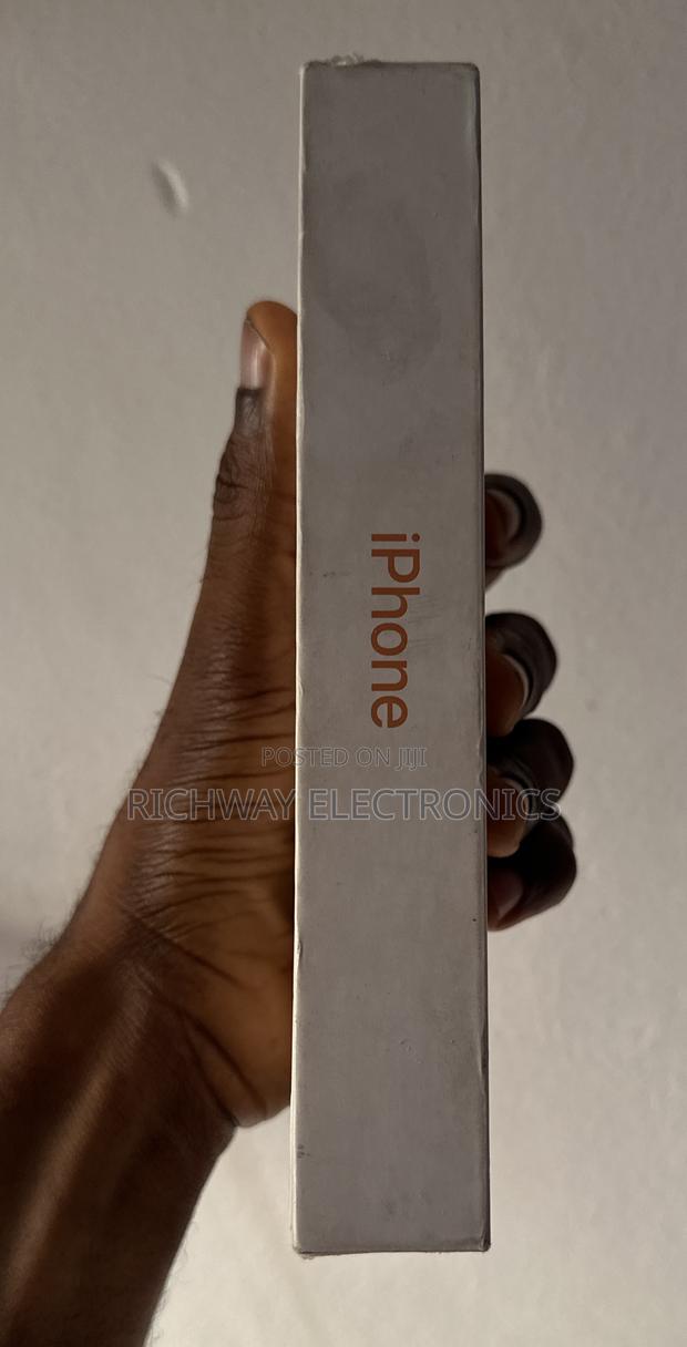 New Apple iPhone 17 Pro Max 1 TB Orange photo 3