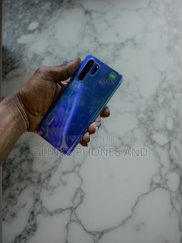 Huawei P30 Pro 128 GB Blue · Photo 3