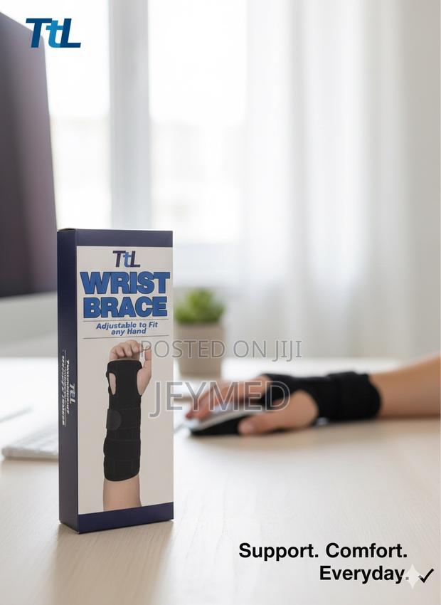 Wrist Brace (Universal) · Photo 2