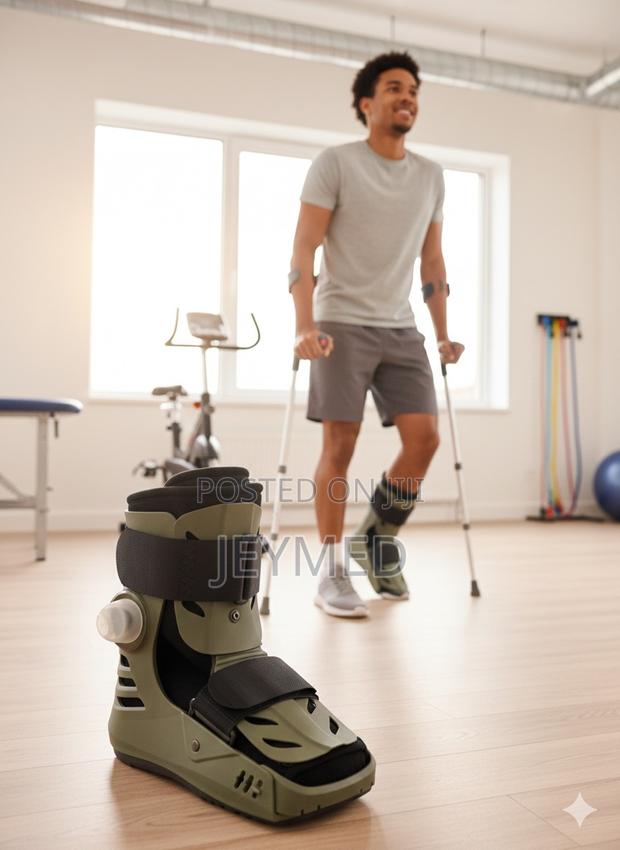 Aircast Boot / Orthopedic Boot · Photo 3