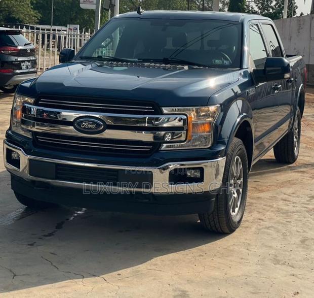 Ford F-150 2019 Black photo 2