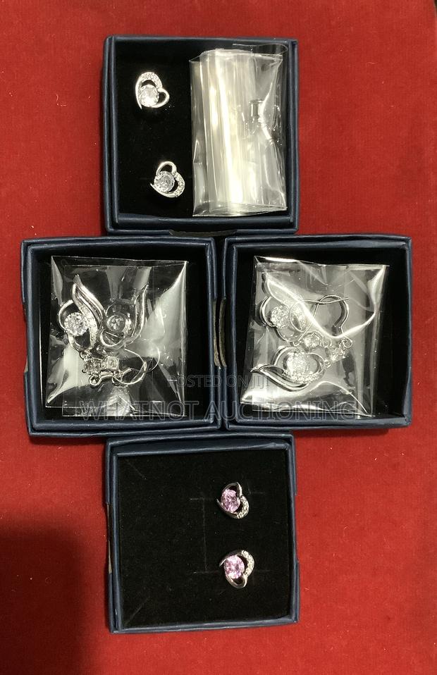High Quality Fashion Earrings