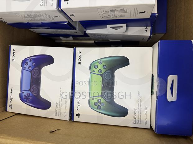 Ps5 Original Controllers ( New Colors ) photo 2