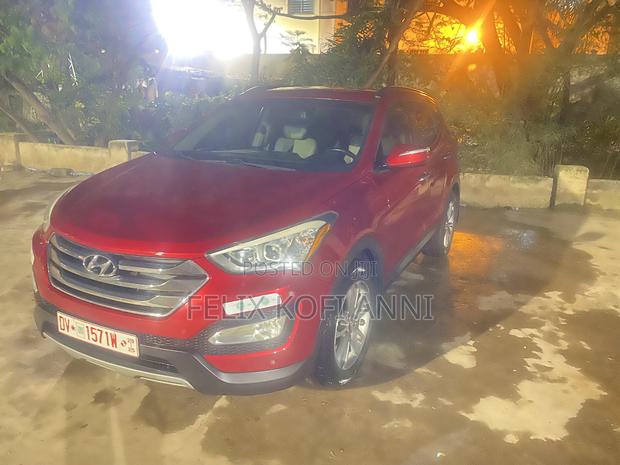 Hyundai Santa Fe 2014 Red