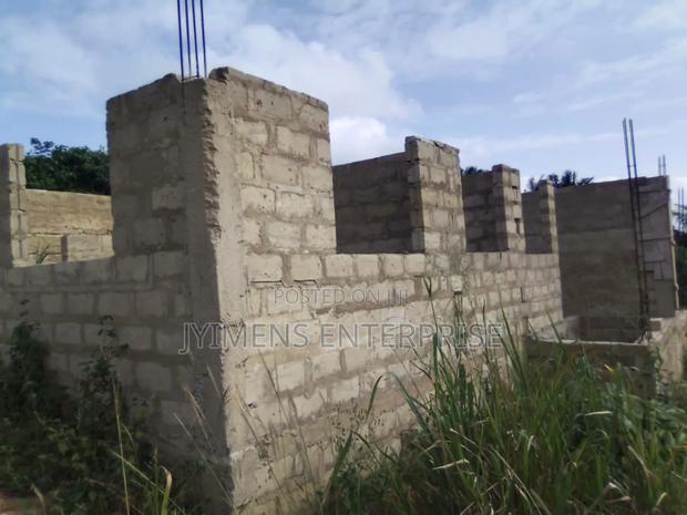 2bdrm Apartment in Akuapim North for sale photo 4