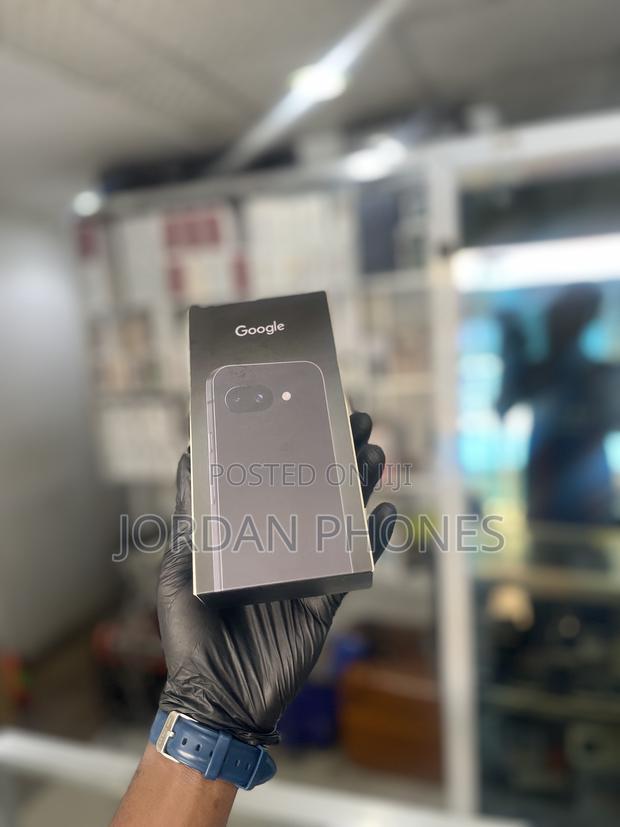 New Google Pixel 9a 128 GB Black photo 3