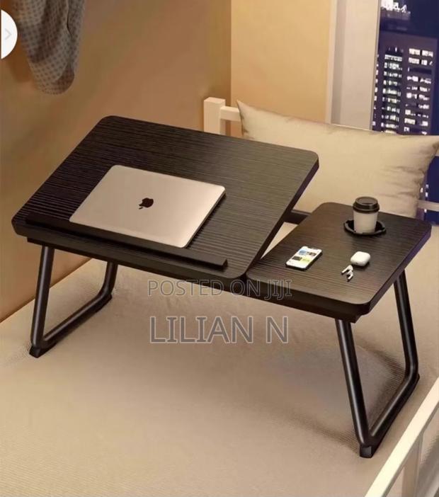 Adjustable Reading Table · Photo 3