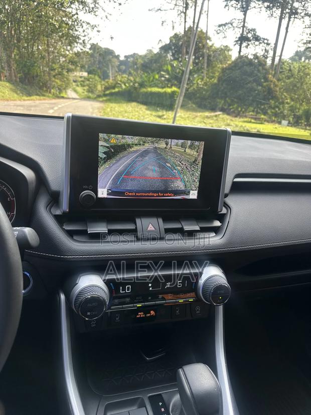 Toyota RAV4 XLE AWD 2023 Black