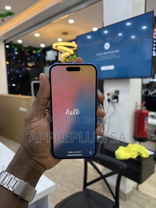 Apple iPhone 16 128 GB Blue photo 3
