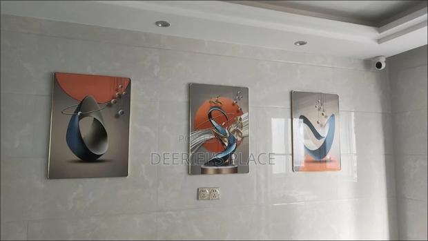 3-in-1 Wooden Wall Frame · Photo 4