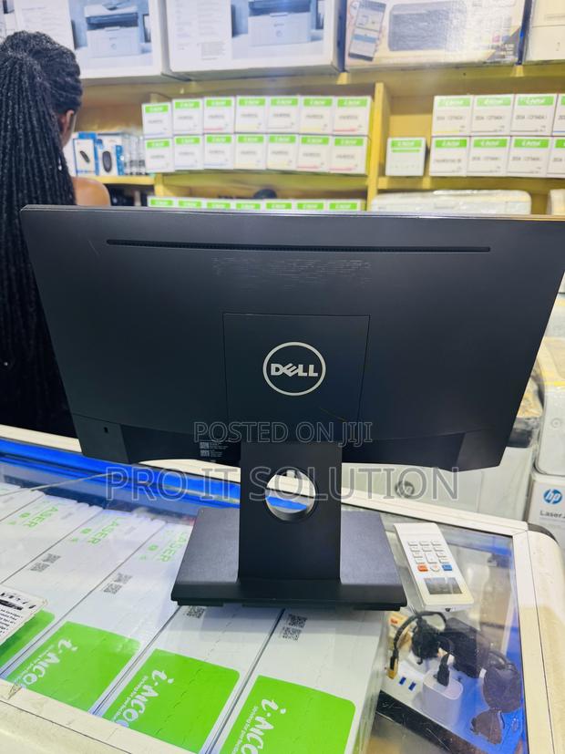 Dell 19 Inches Monitor photo 2