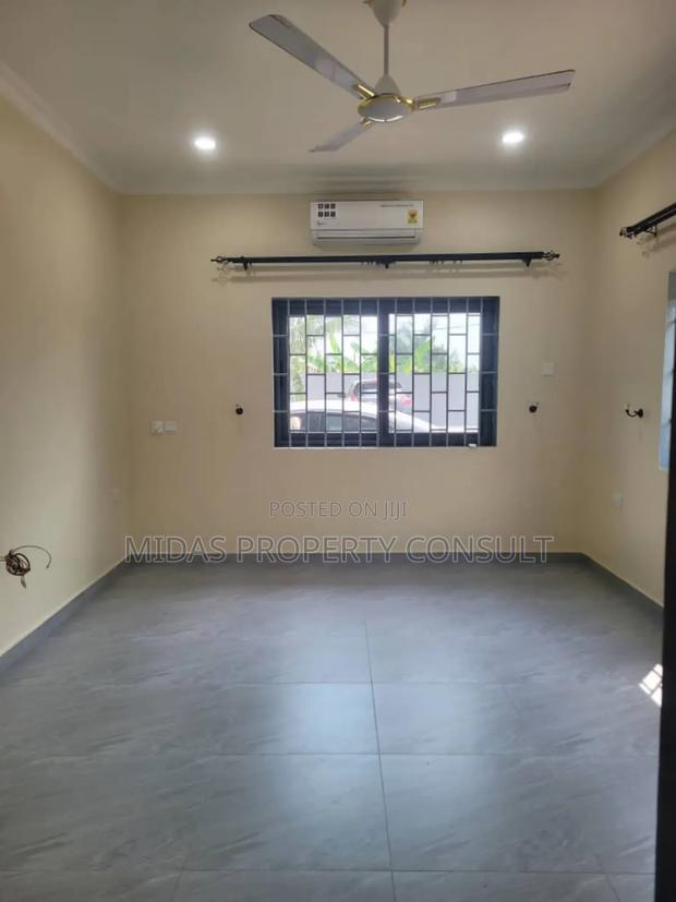 2bdrm Apartment in Tseaddo for rent photo 7