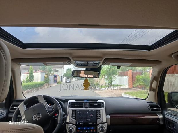 Toyota 4-Runner Limited 4WD 2024 Black