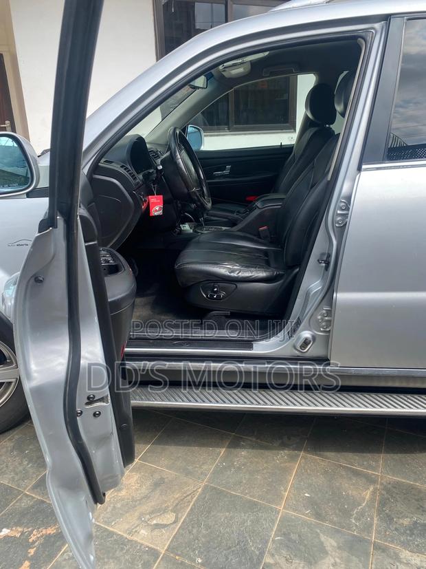 SsangYong Rexton 2015 Silver