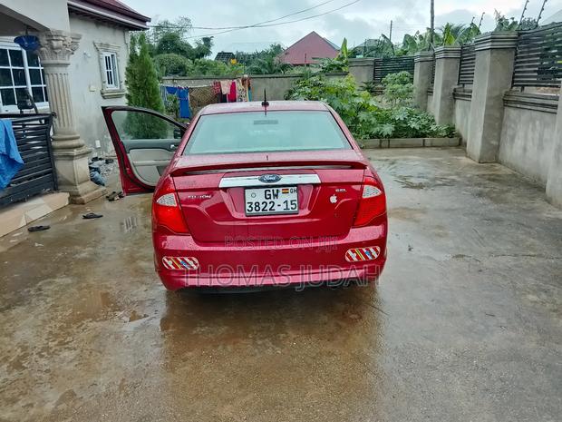 Ford Fusion 2010 Red