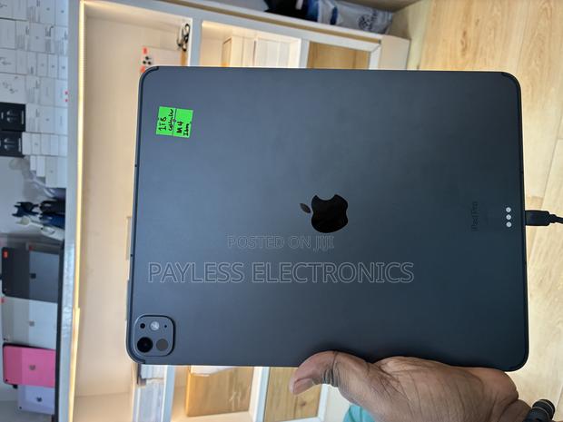 Apple iPad Pro 13 (2024) 1 TB Silver