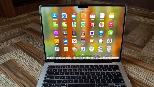 Laptop Apple MacBook Pro 2024 M3 14-Inch 24GB Apple M4 Pro SSD 512GB photo 4
