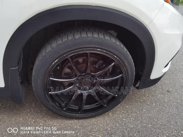 Honda HR-V 4dr SUV (1.5L 4cyl CVT) 2016 White