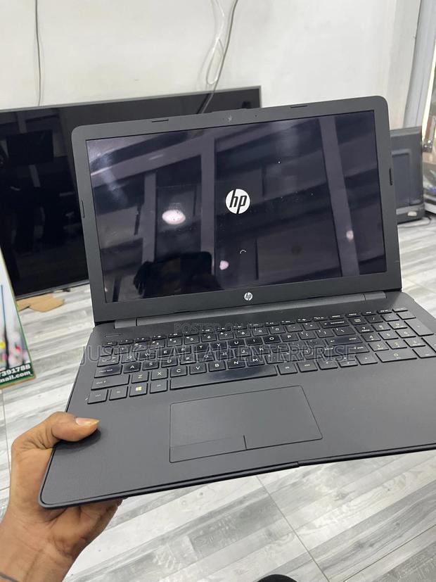 Laptop HP 15 4GB AMD Ryzen 3 HDD 500GB photo 4