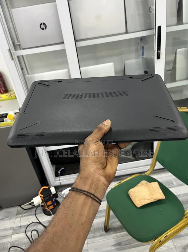 Laptop HP 15 4GB AMD Ryzen 3 HDD 500GB photo 9