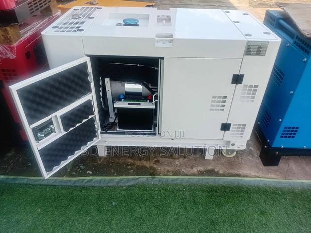 Perkins Commercial Diesel Generator · Photo 2
