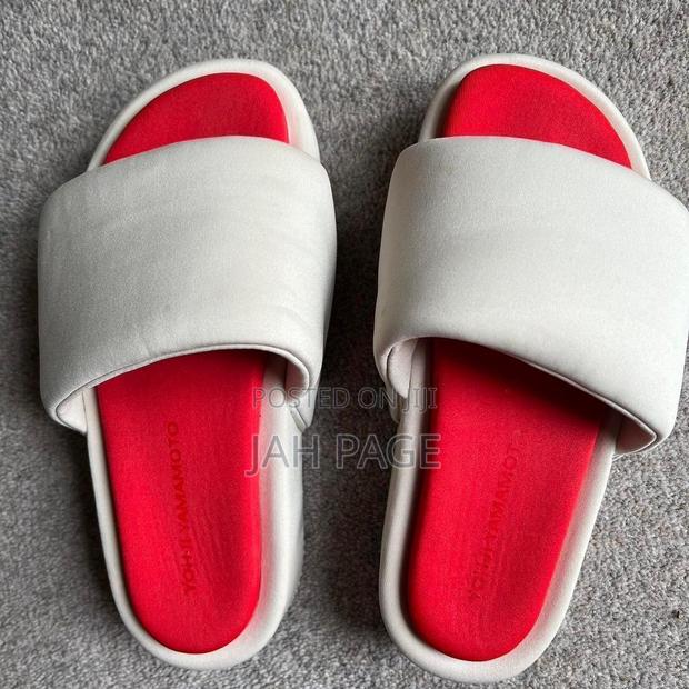Y-3 Slippers photo 3