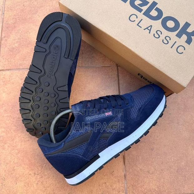 Reebok Classic Swede Sneakers photo 3