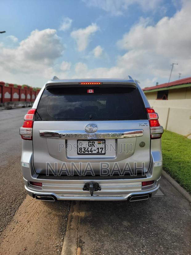 Toyota Land Cruiser Prado 2014 Silver