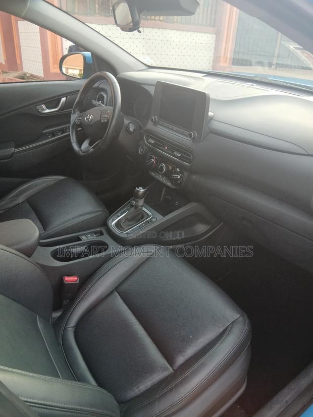 Hyundai Kona SEL 2022 Blue