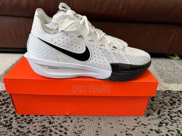 Nike Air Zoom Gt Cut 3 Basketball Sneakers photo 4