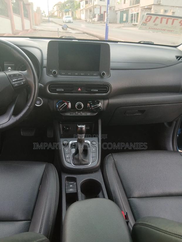 Hyundai Kona SEL 2022 Blue