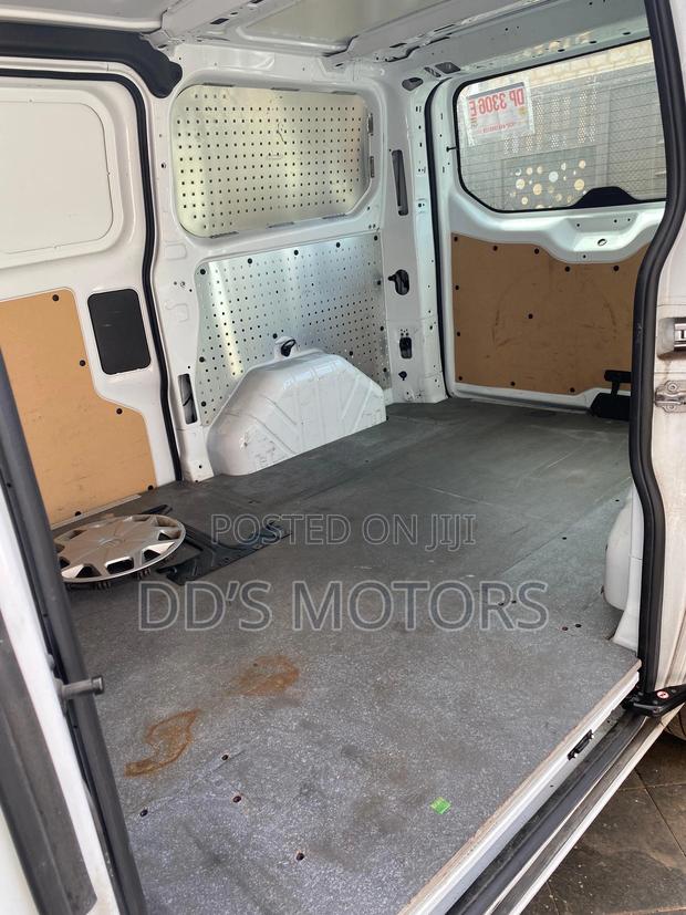 Ford Transit 2017 White