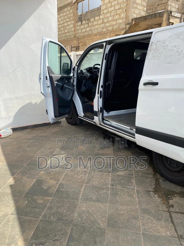 Ford Transit 2017 White