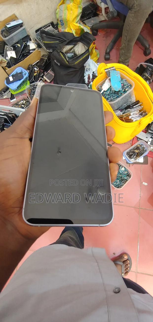 Samsung Galaxy S23 FE 128 GB Gray photo 5