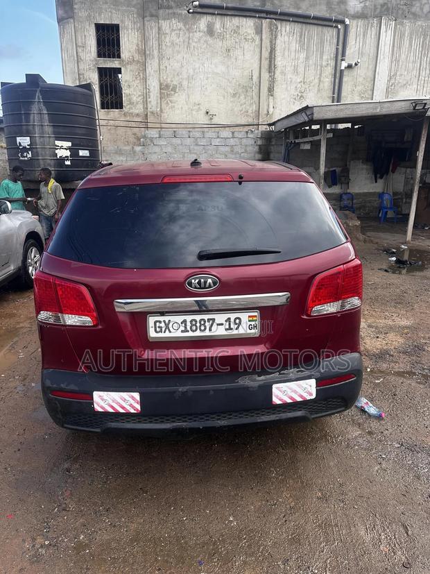 Kia Sorento 2012 Red