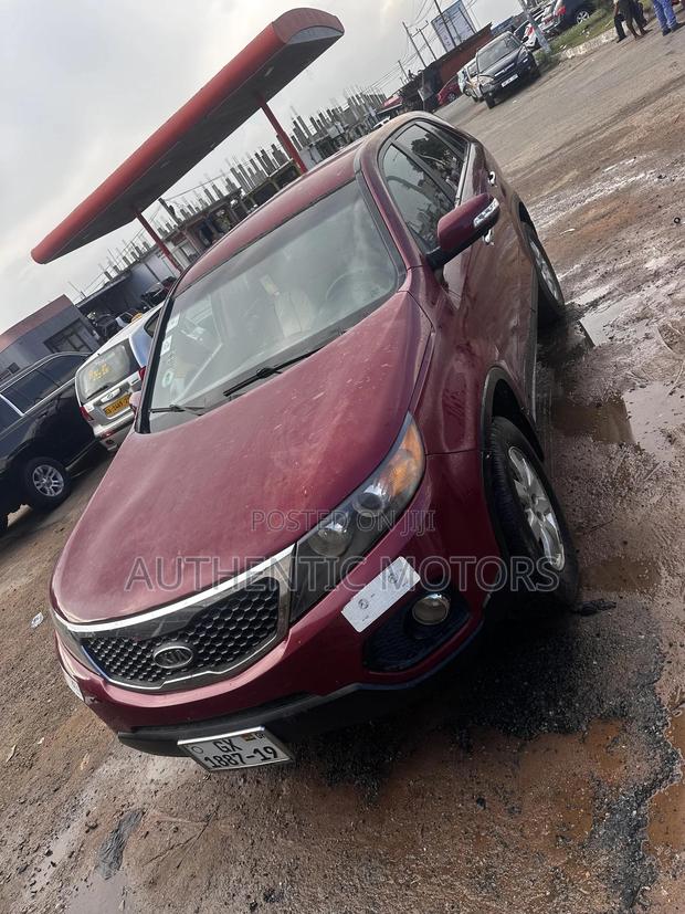 Kia Sorento 2012 Red