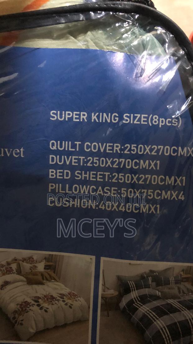 Beautiful Design Super King Size Duvet Set photo 2