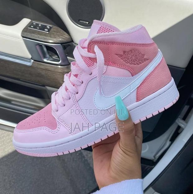 Nike Air Jordan 1 Mid Digital Pink Sneakers