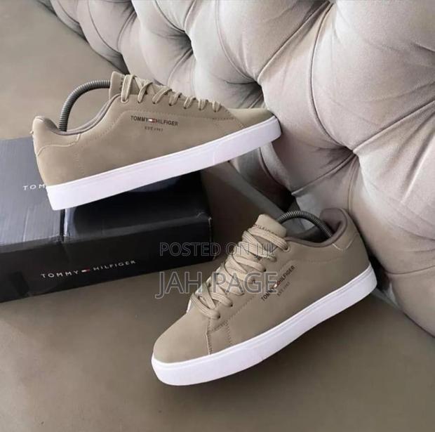 Tommy Hilfiger Low Sneakers photo 2