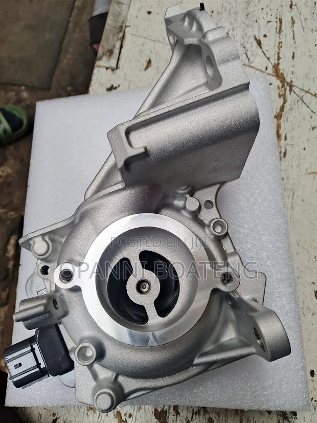 Camry 2019 to 2022 Water Pump photo 2