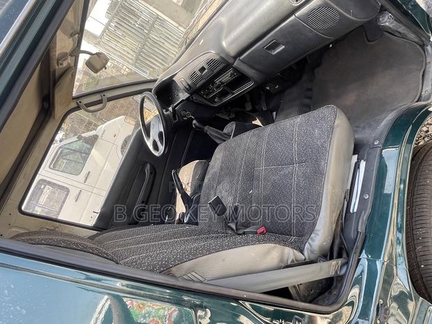Hyundai H-100 2004 photo 7