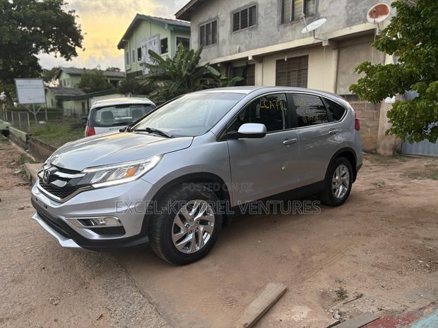 Honda CR-V 2015 Silver
