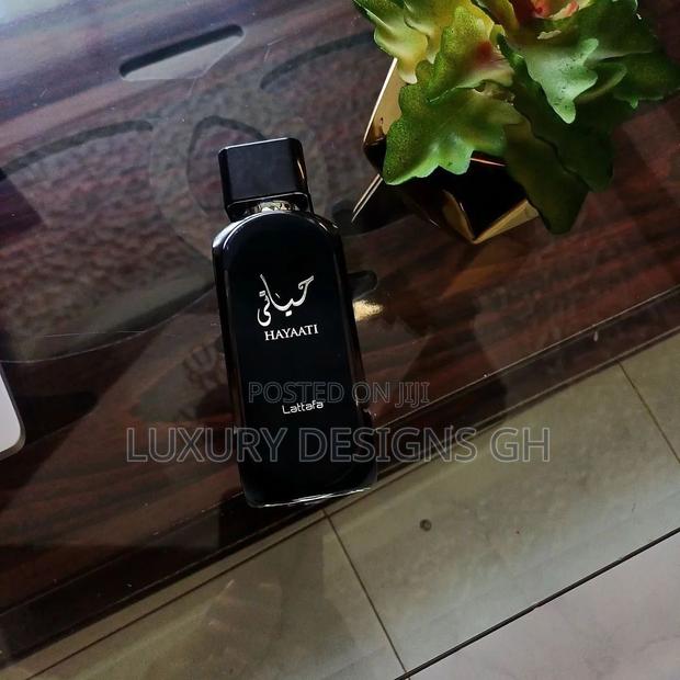 Hayaati Black Perfume photo 3