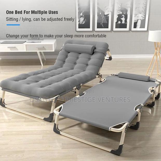 Lounge Bed + Bed Topper photo 2